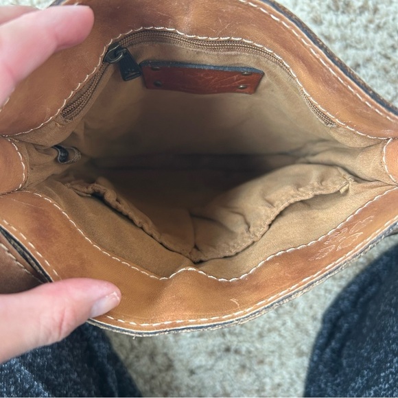 Patricia Nash Venezia Pouch Bag Signature Map Print Brown Leather - Picture 4 of 9